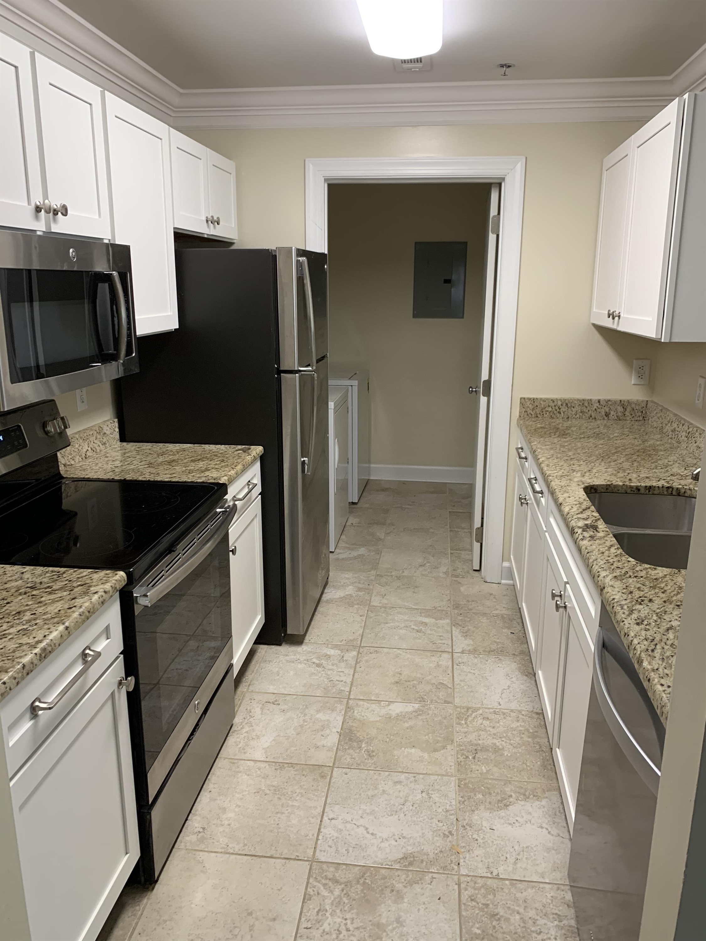 2701 Selwyn ave - A