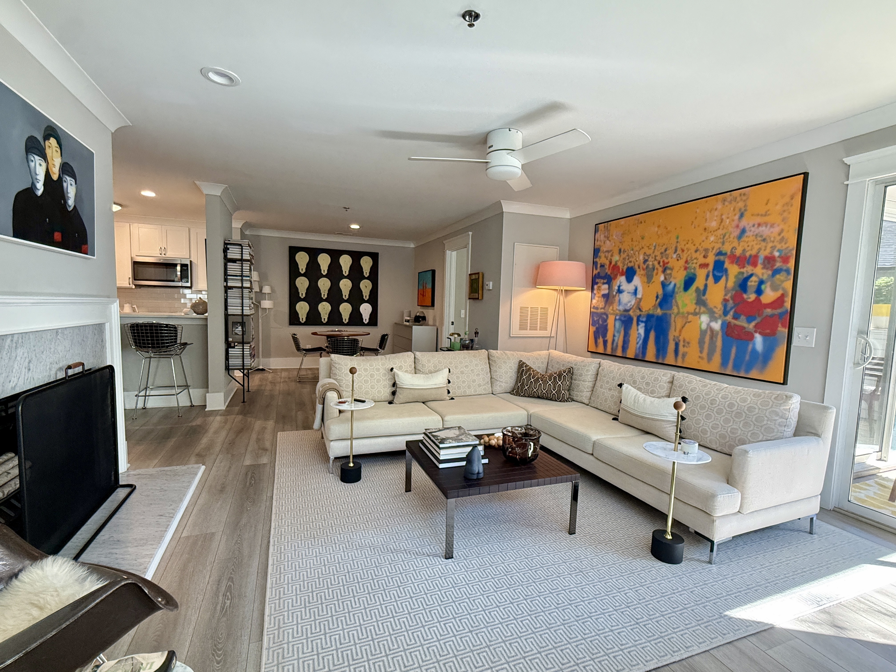 2424 Selwyn ave - F